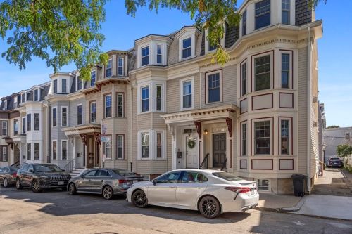 665 5th St, Boston MA  02127-3169 exterior