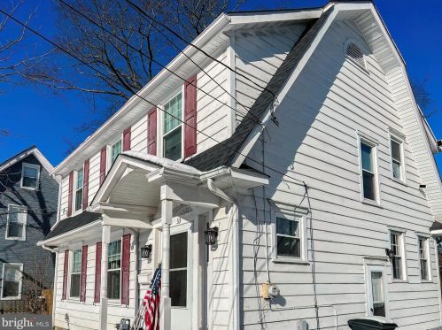 33 Church St, Beverly NJ  08010-3526 exterior