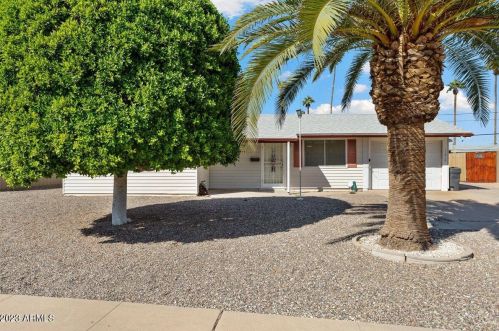 11016 Oakmont Dr, Sun City, AZ 85351-3322