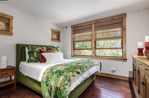 5 Owl Hill Ct, Orinda CA  94563-3441 exterior