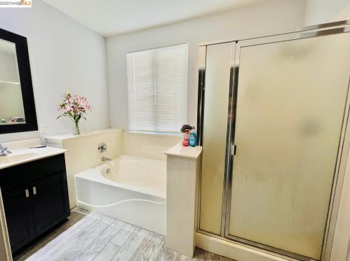 1416 Dylan Creek Dr, Grayson CA  95363-8765 exterior