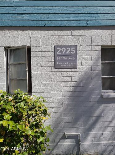 2925 19th Ave, Phoenix AZ  85015-6000 exterior