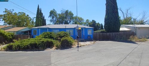 50 Banchio St, West Pittsburg CA  94565-3427 exterior