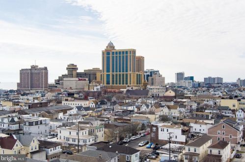 1824 Arkansas Ave, Atlantic City NJ  08401-1502 exterior