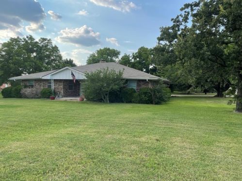 100 Cherokee Path, Lewisville TX  75028-3441 exterior