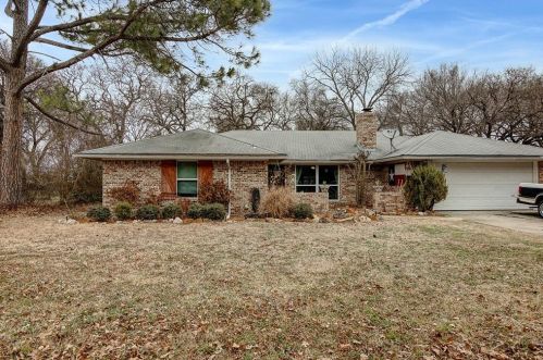 426 Regatta Row Rd, Oak Point, TX 75068-3017