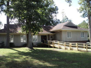 103 Alderson Rd, Washington, NC 27889-3201