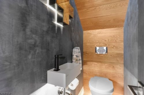 340 Turrell Ave, South Orange NJ  07079-2362 exterior