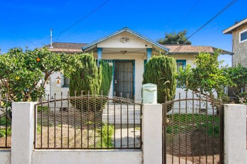 11226 California Ave, Lynwood, CA 90262-3304