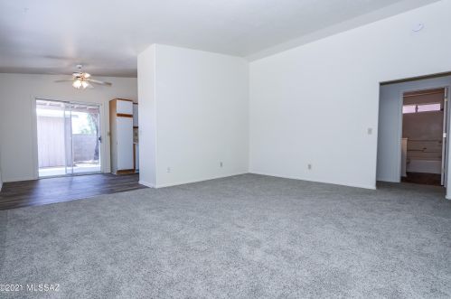 8862 Citrus Tree Dr, Tucson, AZ 85730-4800