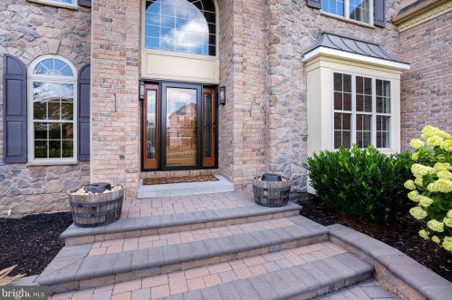 325 Oracle Rd, Wilmington, DE 19808-1562