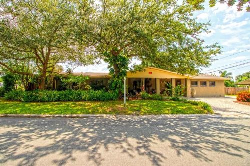 4291 Cherry St, Saint Petersburg FL  33703-5033 exterior