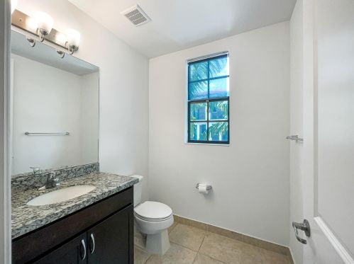 11528 14 St, Hollywood FL 33027 exterior