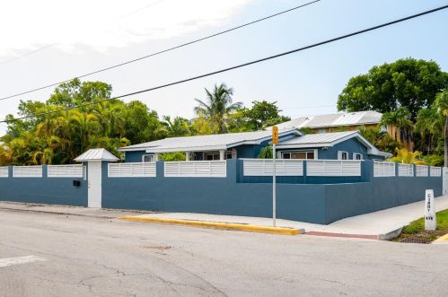 3700 Cindy Ave, Key West, FL 33040-4408