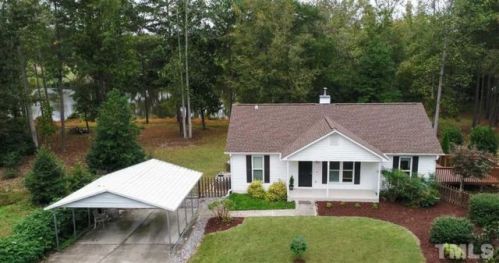 7800 Lake Jenn Dr, Youngsville, NC 27596-9595
