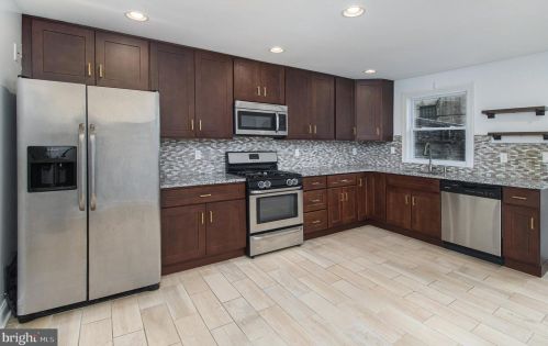 2437 Firth St, Philadelphia PA  19132-4127 exterior