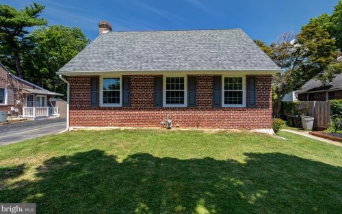 1219 Lukens Ave, Woodlyn, PA 19094-1713