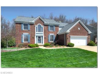 324 Troubadour Dr, Macedonia, OH 44067-3285
