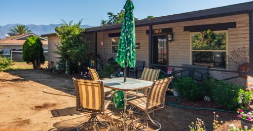 1002 Magnolia Ave, Beaumont CA  92223-1837 exterior