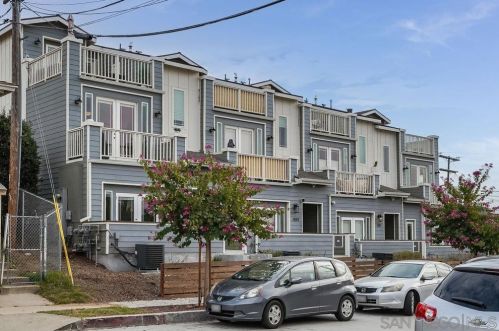 911 27 St, San Diego CA 92102-1013 exterior