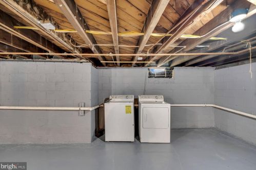 193 Woodland Ave, Trenton NJ  08638-2522 exterior