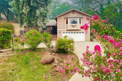 13056 Roadrunner Dr, Lake Wildwood, CA 95946-9680