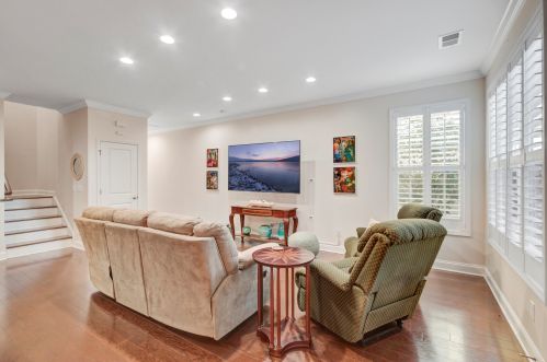 2096 Promenade Ct, Mount Pleasant SC  29466-7231 exterior