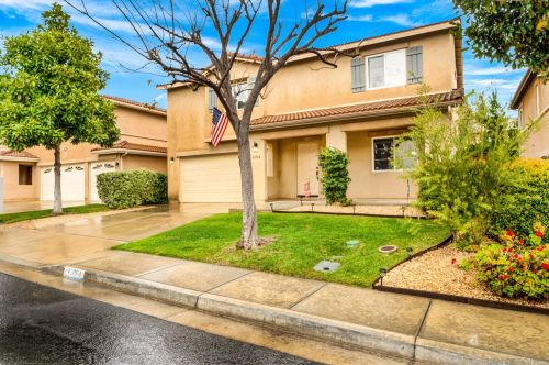 42064 Pine Needle St, Temecula CA  92591-7915 exterior