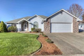 1177 Virginia St, Stayton, OR 97383-2077