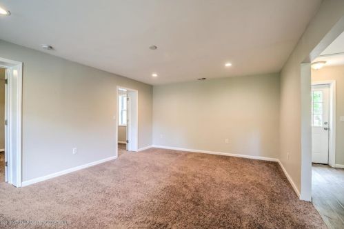 78 Jackson Mills Rd, Jackson Twp NJ  08527-3052 exterior