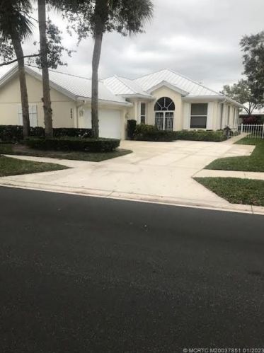 2805 Brighton Way, Palm City, FL 34990-6070