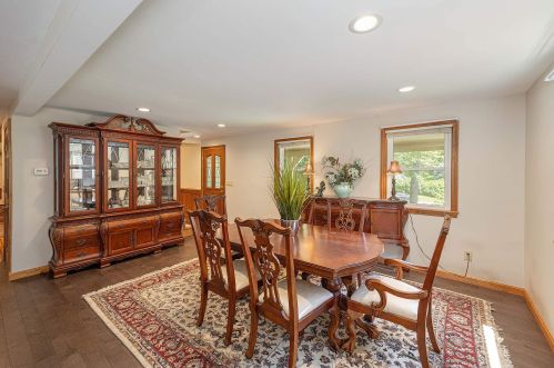 12 Happy Ave, Derry NH  03038-5419 exterior