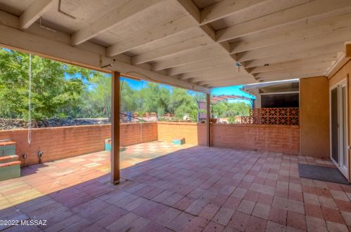 175 Calle Del Diablo, Green Valley AZ 85614-3211 exterior