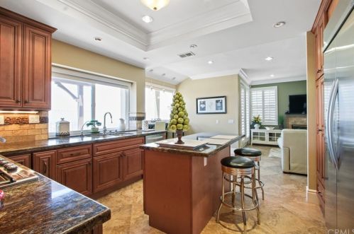 2225 Calle Margarita, San Dimas CA 91773-4468 exterior