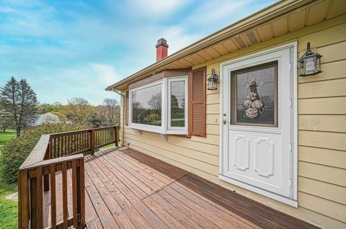 1597 Us Route 30, Hookstown, PA 15050-1559