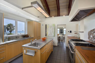 3410 Hermosa Ave, Hermosa Beach CA  90254-2028 exterior