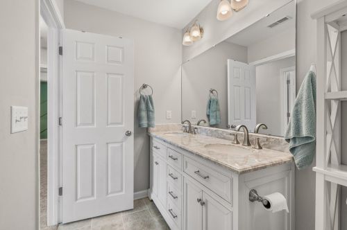 2813 Bottle Brush Ct, Mount Pleasant SC  29466-9202 exterior