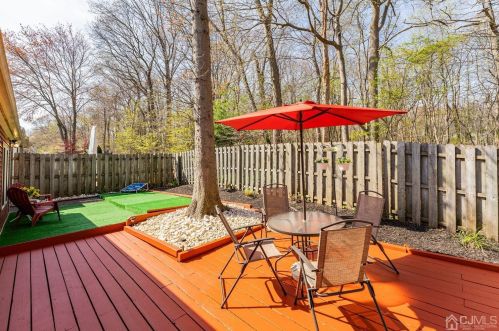 31 Portsmouth Dr, Old Bridge NJ  08857-3116 exterior