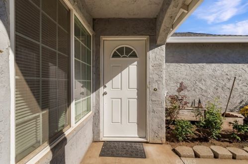 1056 Viceroy Dr, Chico CA  95973-8209 exterior