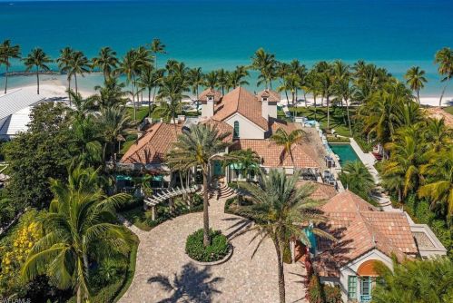 4444 Gordon Dr, Naples, FL 34102-7901