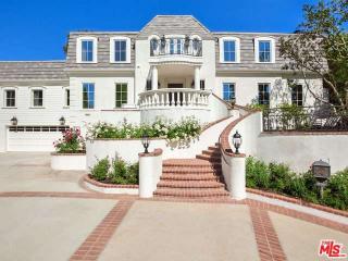 436 Loring Ave, Los Angeles, CA 90024-2643