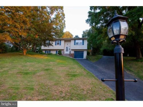 14 Williams Way, Downingtown, PA 19335-2132