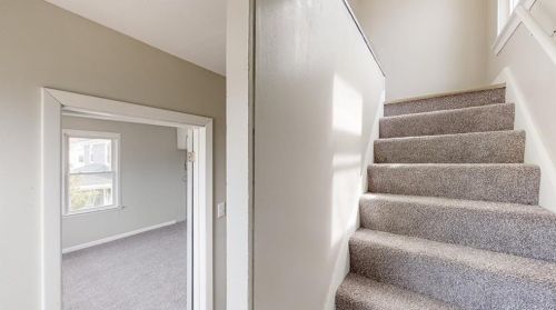 20 Ashworth St, Manchester CT  06040-5515 exterior