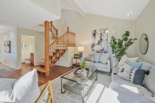 10883 Caravelle Pl, San Diego CA  92124-2048 exterior