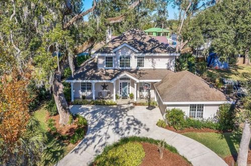 1147 Delridge Ave, Orlando, FL 32804-3549