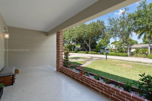 1003 17th Ave, Hollywood FL  33020-3609 exterior