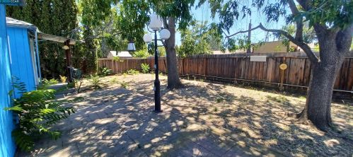 50 Banchio St, West Pittsburg CA  94565-3427 exterior