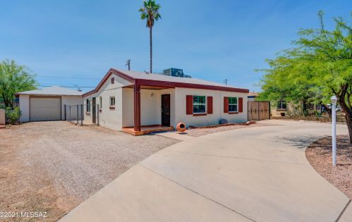 3918 Louis Ln, Tucson, AZ 85712-3311