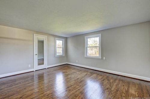 44 Randecker Ln, Kensington CT  06037-1134 exterior