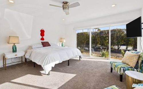 1840 Sandcliff Rd, Palm Springs CA  92264-4844 exterior